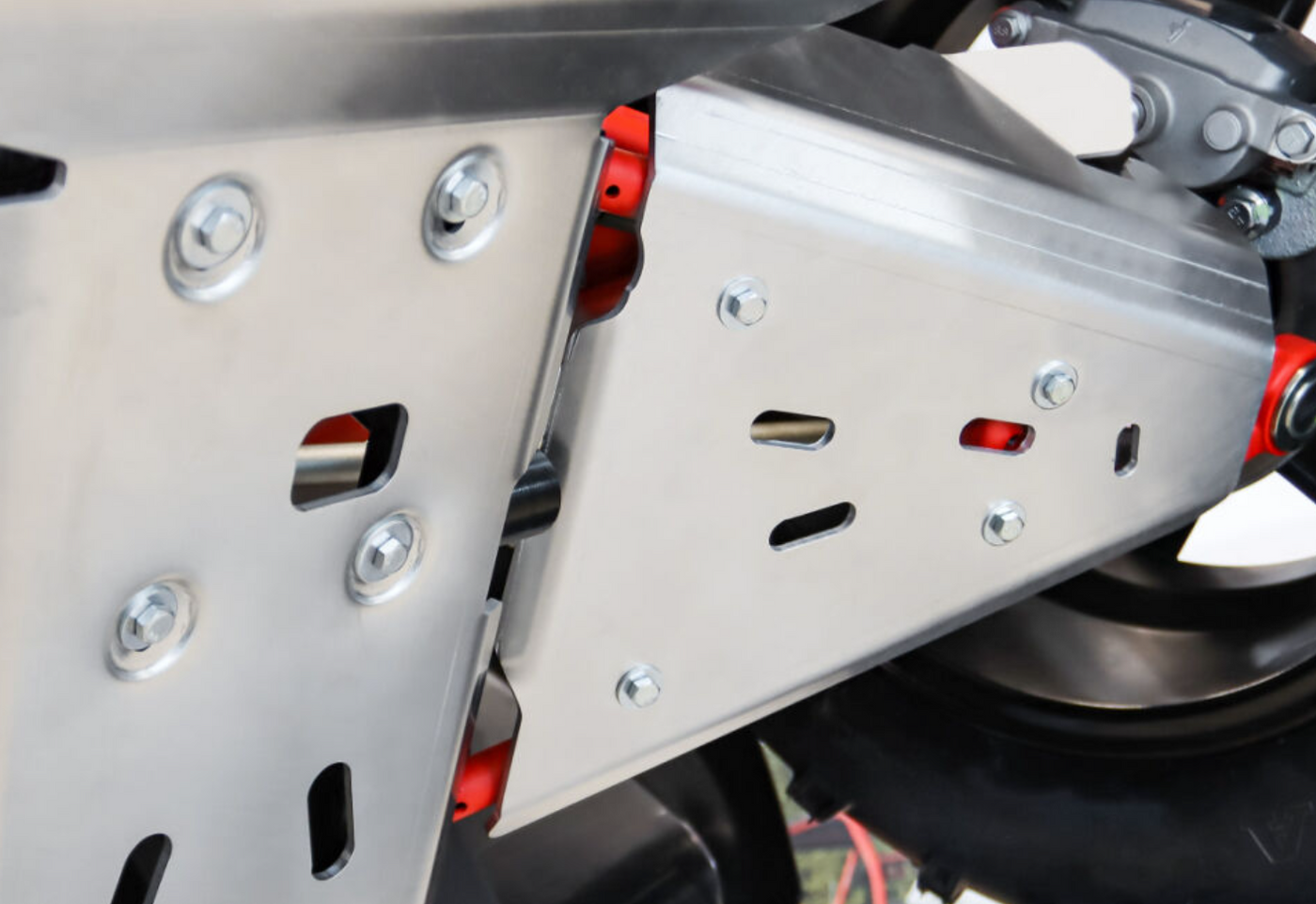 SHARK SKIDPLATE SEGWAY SNARLER AT6 L/S