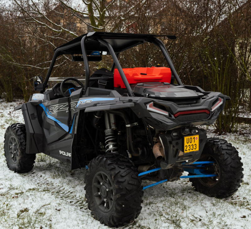 Laden Sie das Bild in Galerie -Viewer, SHARK UTV BOX UX140 FOR POLARIS RZR 1000
