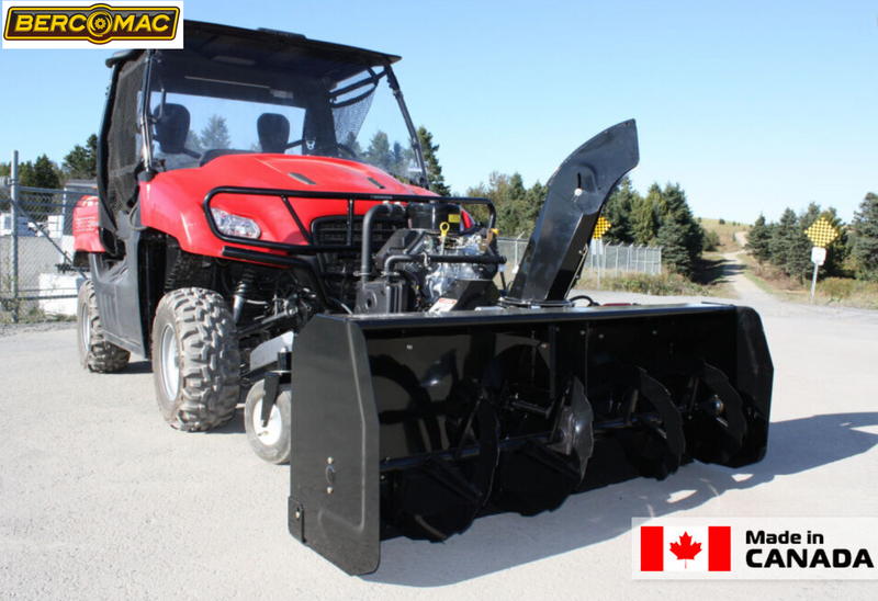 Laden Sie das Bild in Galerie -Viewer, BERCOMAC profesional snowblower 66&quot; (167 cm) Honda engine 22HP 700512-7-22H-CE
