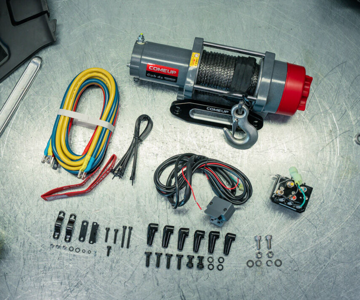COMEUP CUB 3S 12V STD, 3000LBS, SYNTHETIC ROPE